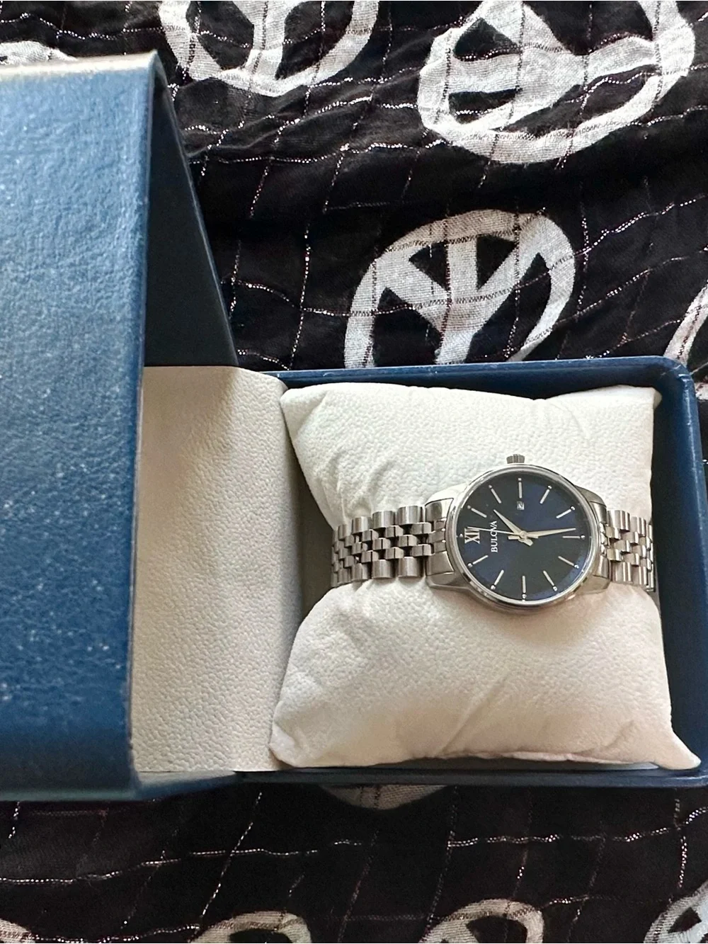 Like New: Women’s BULOVA Watch C835450 in New Box w/ Working Battery